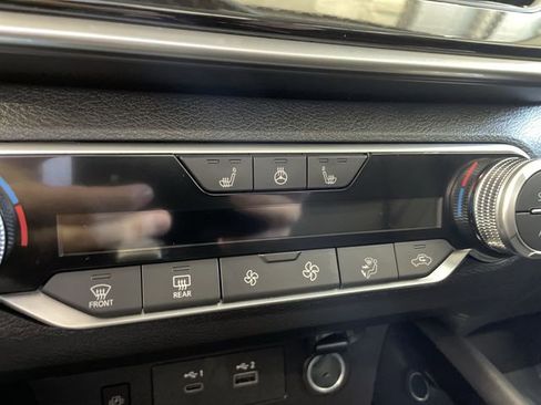 Certified 2024 Nissan Altima 2.0 SR image 30