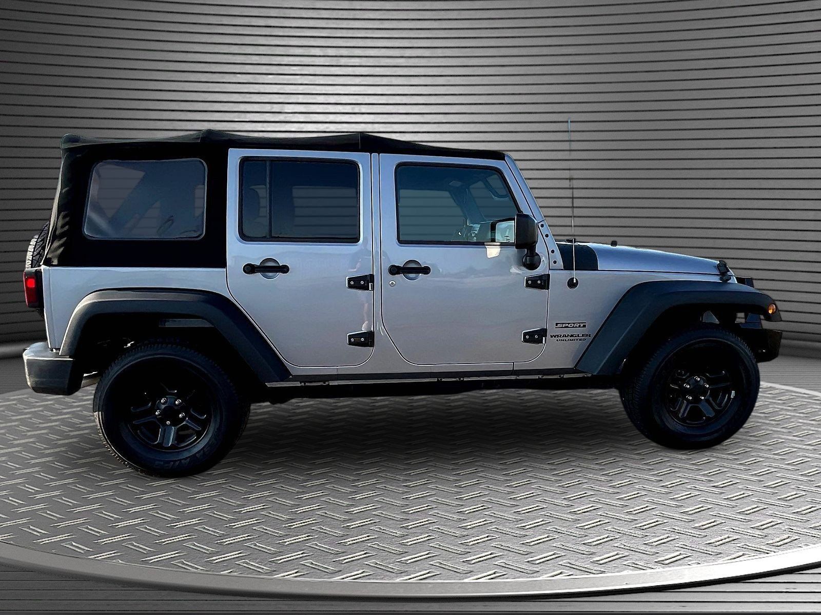 Used 2017 Jeep Wrangler Unlimited Sport AWD/4WD image 8