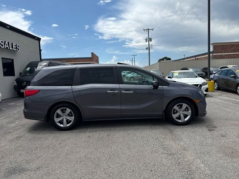Used 2018 Honda Odyssey EX-L image 5