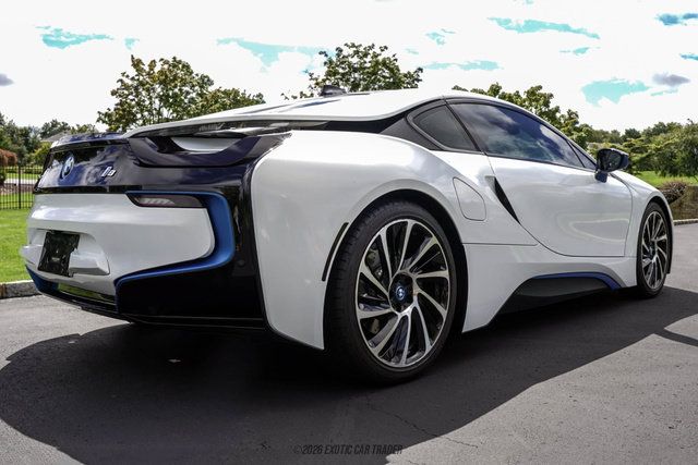 Used 2015 BMW i8 AWD/4WD image 8