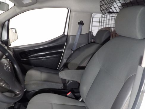 Used 2021 Nissan NV200 SV w/ Back Door Glass Package image 14