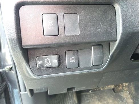 Used 2022 Toyota Tacoma SR image 21