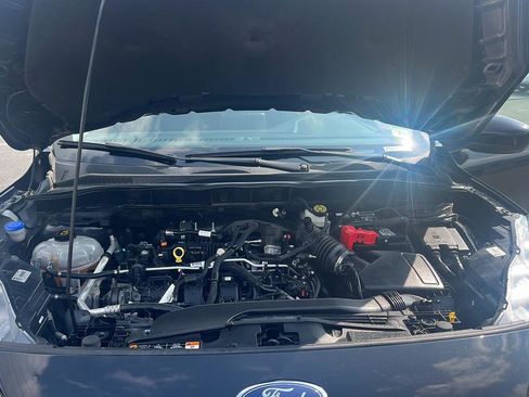 Used 2022 Ford Escape Titanium image 41