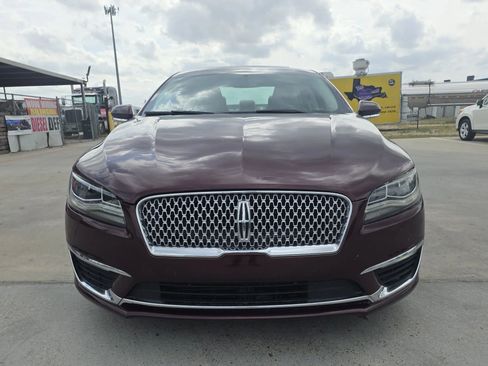 Used 2017 Lincoln MKZ Reserve FWD image 5