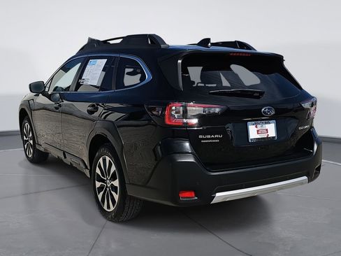 Used 2023 Subaru Outback Limited image 5