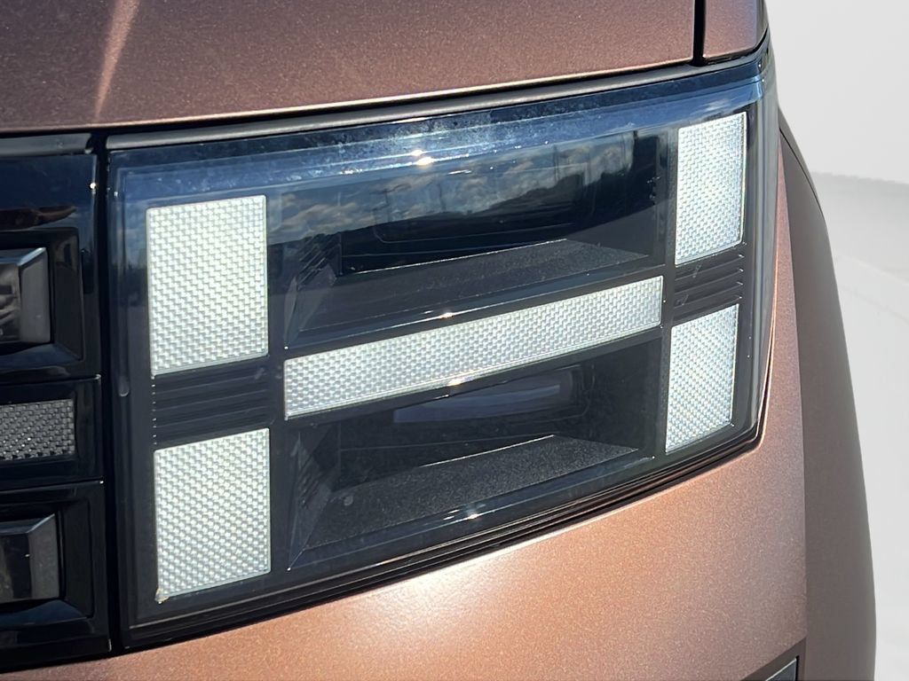 Used 2024 Hyundai Santa Fe Limited FWD image 26