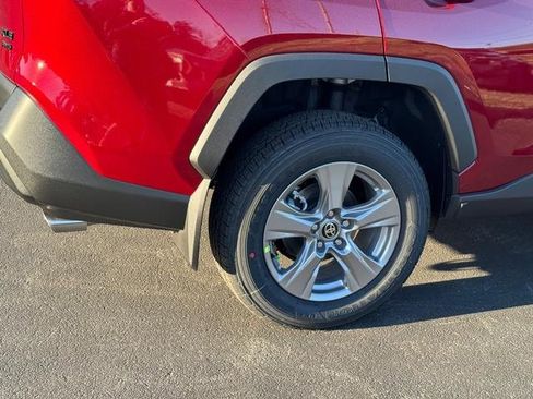 New 2025 Toyota RAV4 XLE image 4