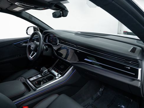 Used 2026 Audi RS Q8 performance AWD/4WD image 25