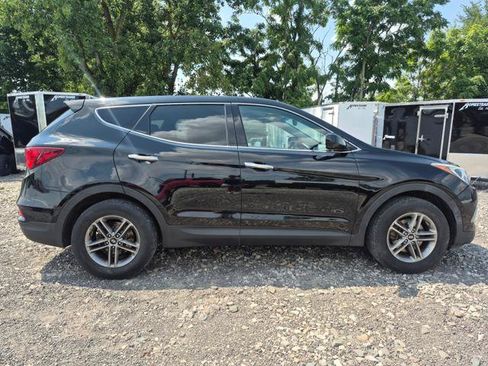 Used 2017 Hyundai Santa Fe Sport AWD/4WD image 3