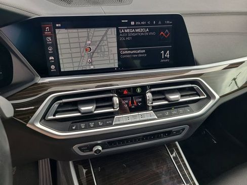 Used 2023 BMW X5 sDrive40i image 33