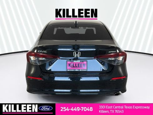 Used 2025 Honda Civic Sport image 7