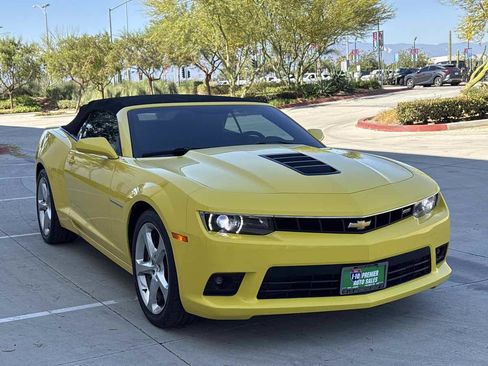 Used 2014 Chevrolet Camaro SS w/ RS Package RWD image 9