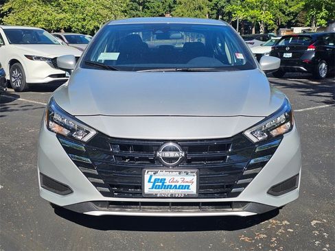 New 2025 Nissan Versa SV w/ Trunk Package image 2