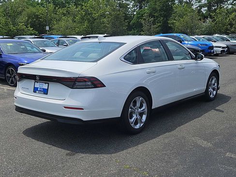 Certified 2024 Honda Accord LX image 7