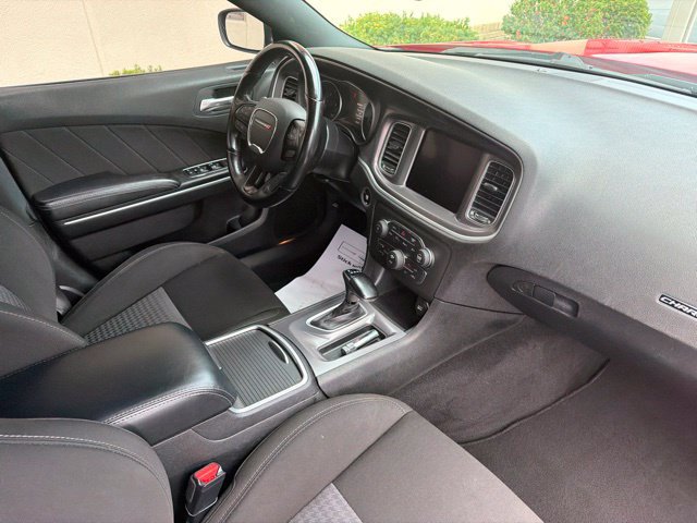 Used 2022 Dodge Charger R/T RWD image 18