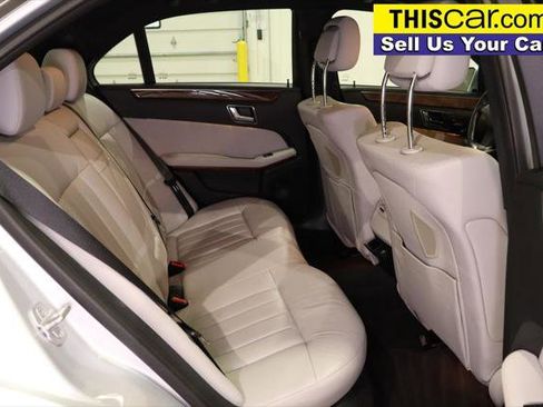 Used 2011 Mercedes-Benz E 550 4MATIC Sedan image 23
