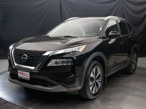 Used 2023 Nissan Rogue SV w/ SV Premium B Package image 6