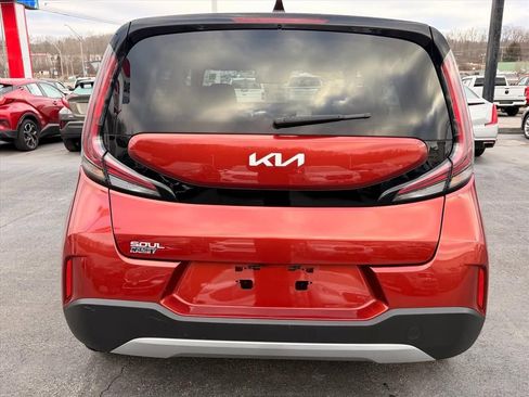 Used 2024 Kia Soul LX w/ Option Group 015 image 6
