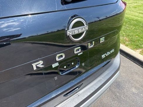 Used 2023 Nissan Rogue SV w/ SV Premium B Package AWD/4WD image 48
