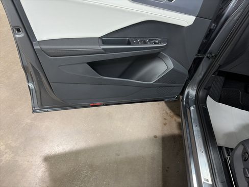 New 2026 Volkswagen Taos SE image 13