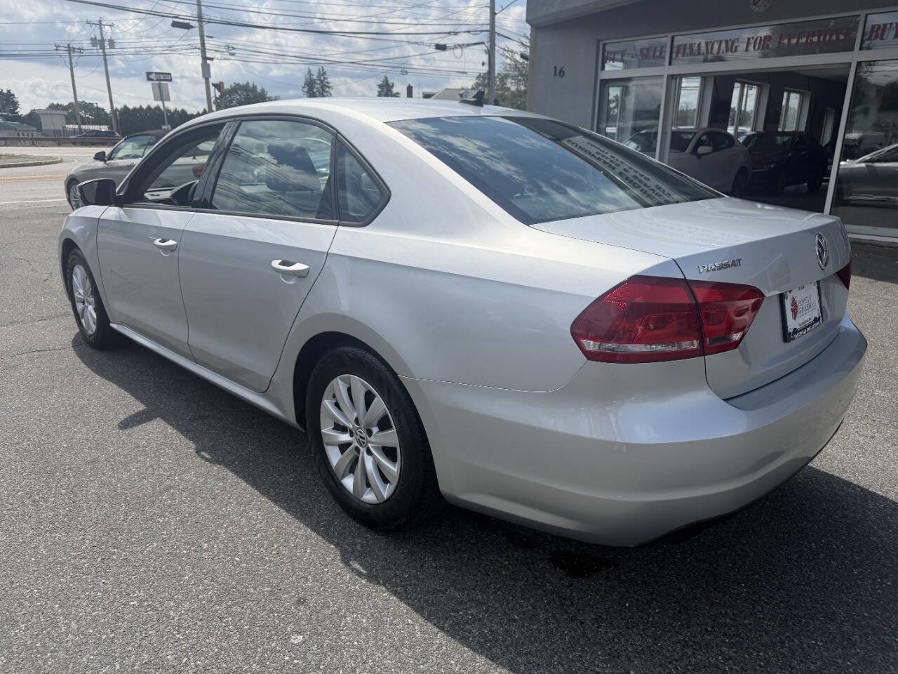 Used 2014 Volkswagen Passat 1.8T Wolfsburg Edition FWD image 5