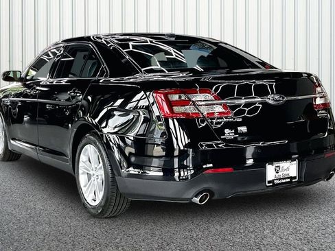 Used 2018 Ford Taurus SEL FWD image 4