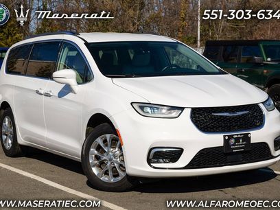 Used 2021 Chrysler Pacifica Touring-L