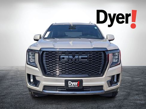 Certified 2023 GMC Yukon Denali Ultimate AWD/4WD image 8