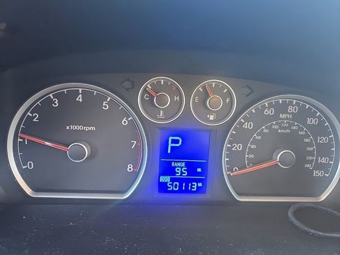 Used 2012 Hyundai Elantra GLS w/ Preferred Pkg image 15