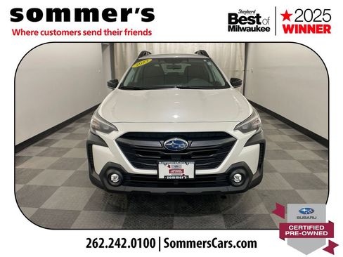 Used 2023 Subaru Outback Premium image 9