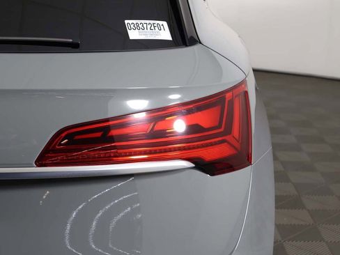 Used 2022 Audi SQ5 Premium Plus w/ Premium Plus Package image 17