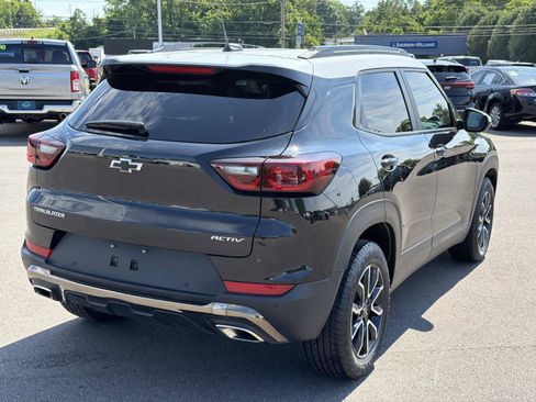 Used 2024 Chevrolet TrailBlazer ACTIV w/ Convenience Package FWD image 7