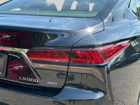 Used 2022 Lexus LS 500 AWD w/ Interior Upgrade Package image 11