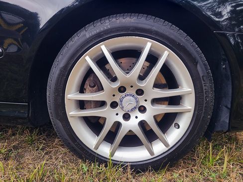 Used 2008 Mercedes-Benz CLK 350 Coupe image 9