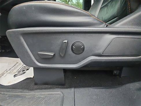 Used 2021 Ford Bronco Badlands image 12