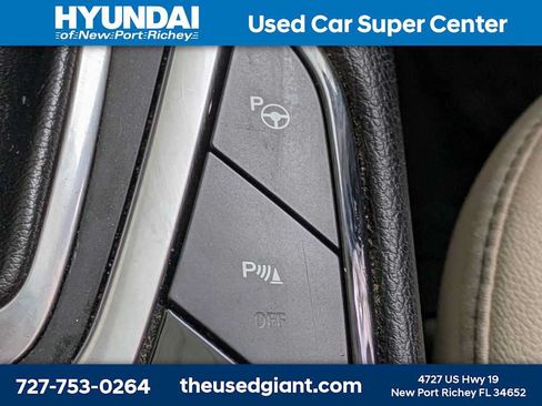 Used 2015 Ford Edge Titanium w/ Equipment Group 302A FWD image 31