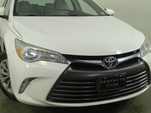 Used 2017 Toyota Camry LE image 42