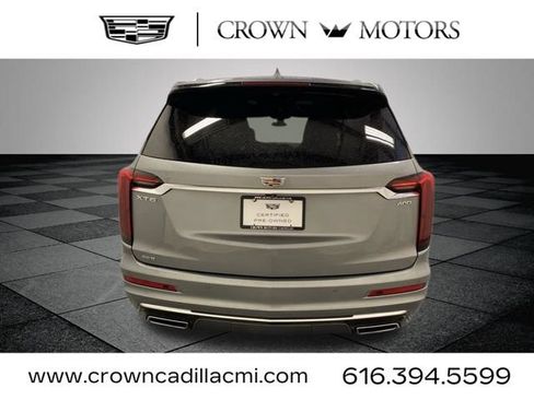 Certified 2023 Cadillac XT6 Premium Luxury AWD/4WD image 5