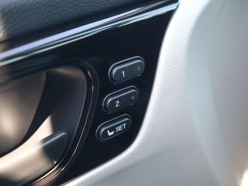New 2026 Honda Odyssey Touring image 12