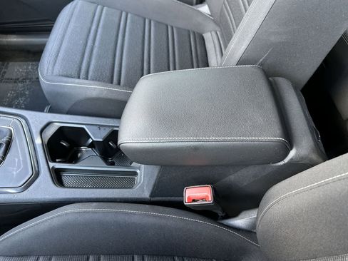 Used 2024 Volkswagen Tiguan S image 21