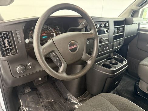 Used 2022 GMC Savana 2500 w/ Driver Convenience Package RWD image 17