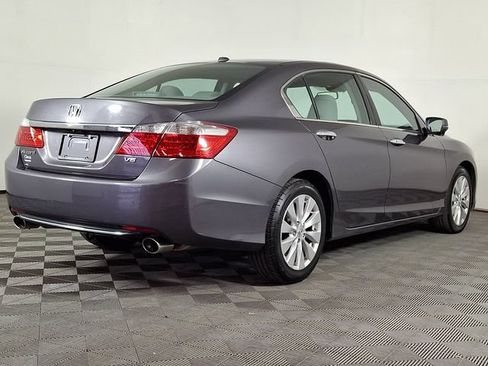 Used 2015 Honda Accord EX-L image 9