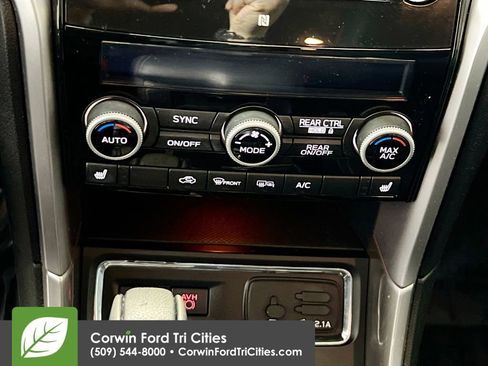 Used 2019 Subaru Ascent Premium w/ Popular Package #2 image 9