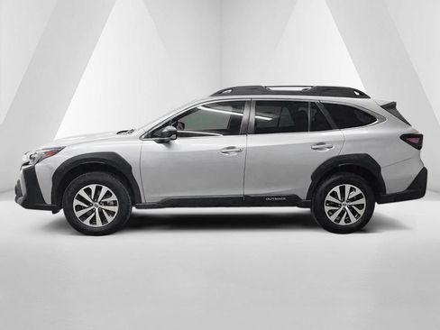 Used 2024 Subaru Outback AWD/4WD image 4