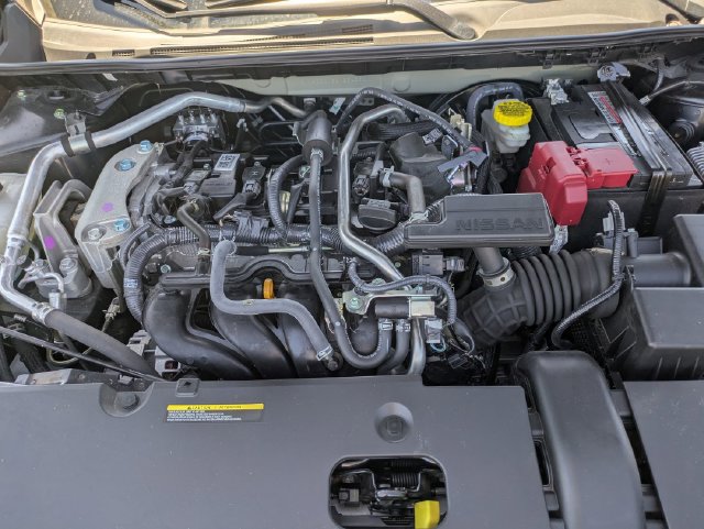 Used 2025 Nissan Sentra SV FWD image 13