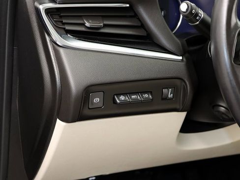 Certified 2023 Buick Enclave Avenir w/ Avenir Technology Package image 28