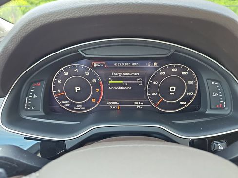 Used 2019 Audi Q7 3.0T Premium Plus w/ Premium Plus Package AWD/4WD image 15