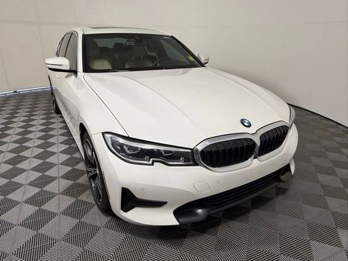 Used 2021 BMW 330i Sedan w/ Parking Assistance Package RWD image 7
