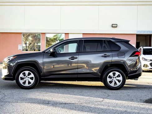 Used 2025 Toyota RAV4 LE image 8