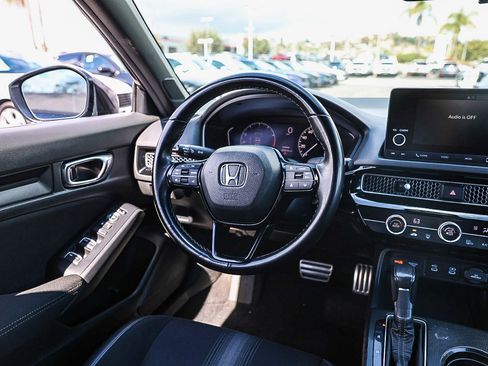 Certified 2025 Honda Civic Sport image 5